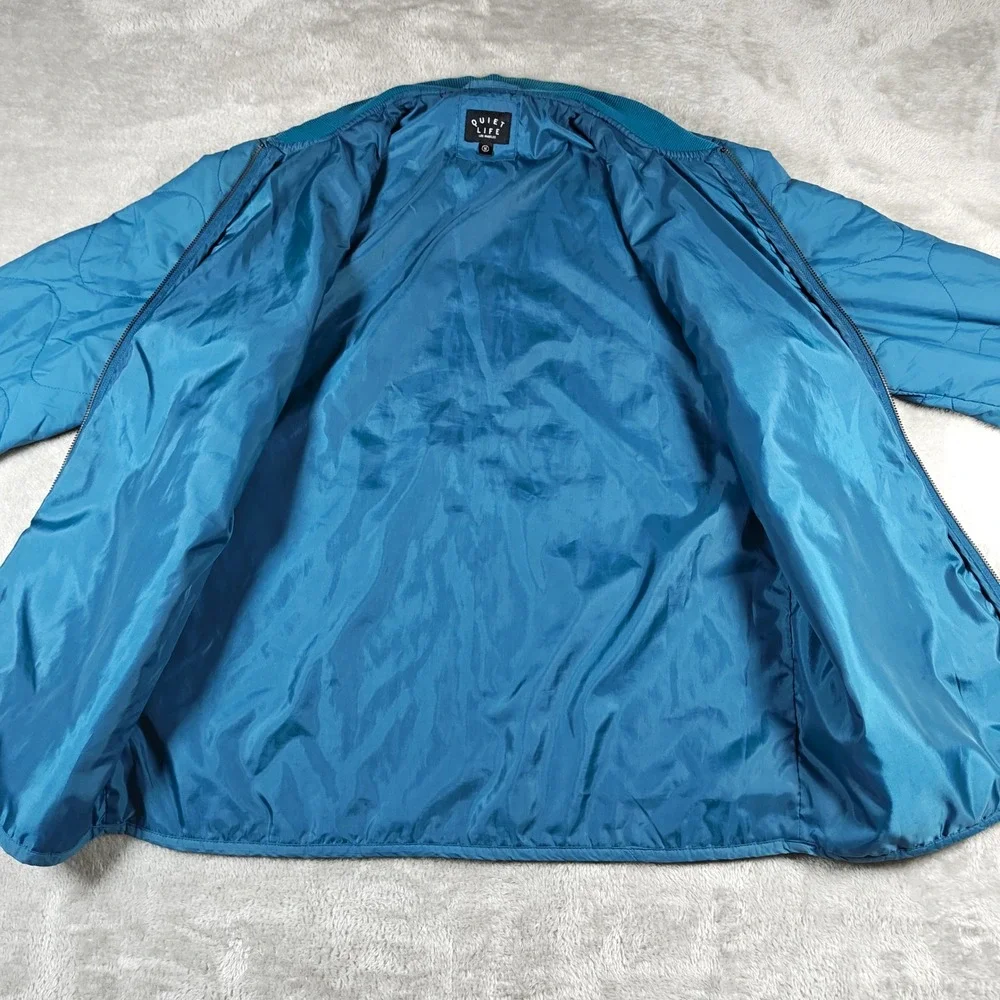 The Quiet Life Jacket Mens Medium Blue Quilted Rose Embroidery Full Zip Skater